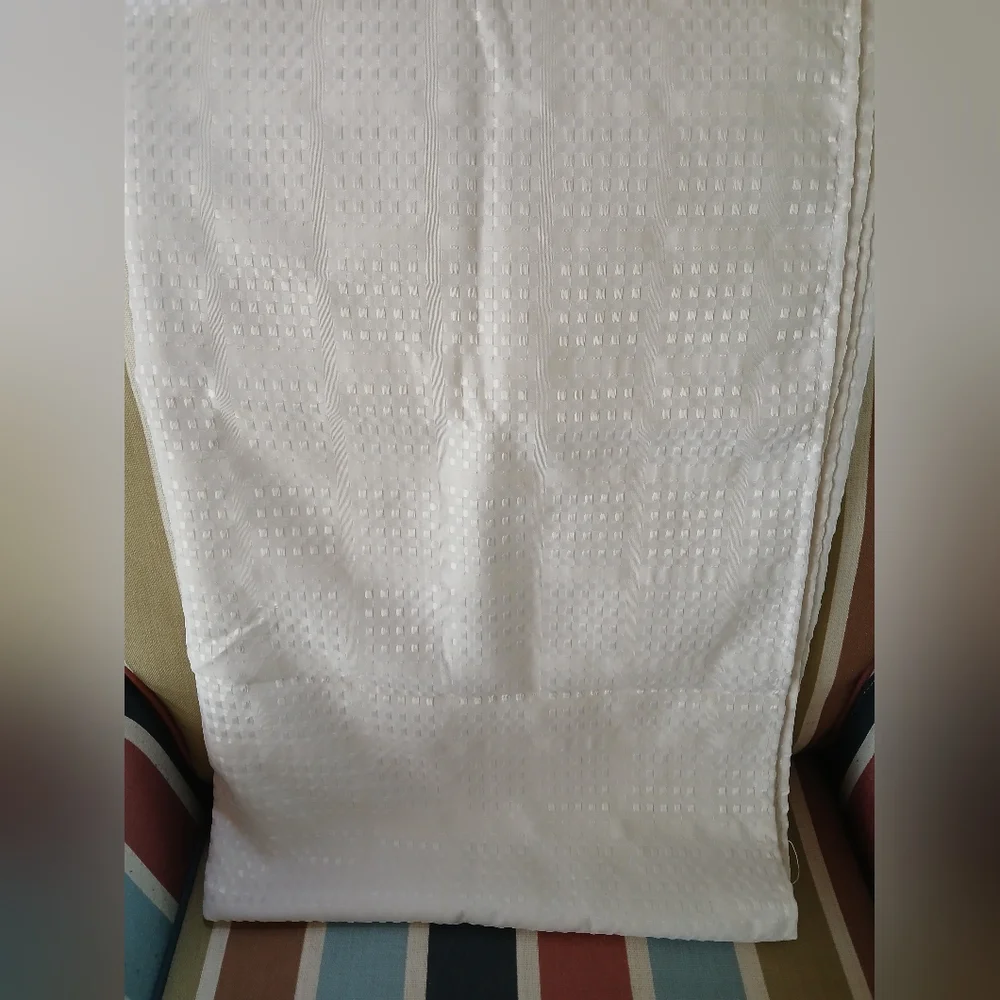 Checkered Pattern Shower Curtain - Picture 3 of 6